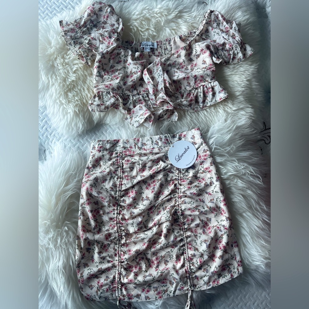 Showpo Coord Flower Set NWOT